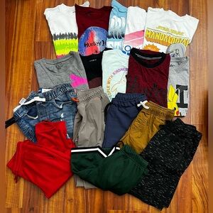 Boys size Medium clothing bundle